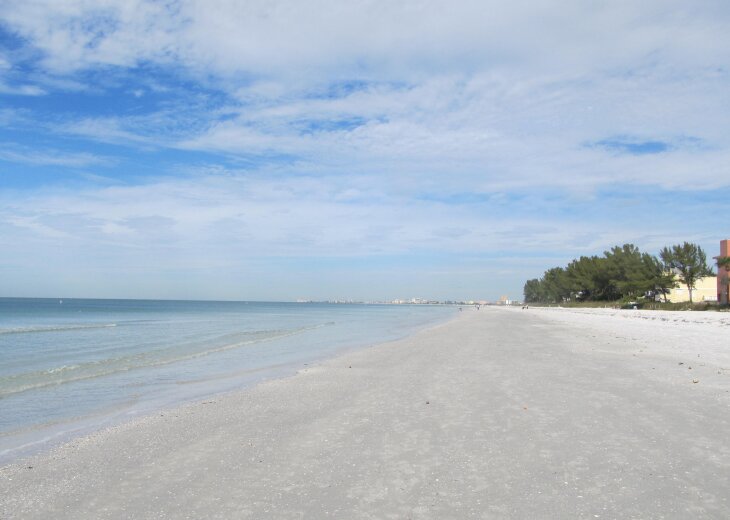 2 Bedroom Condo Rental In Treasure Island Fl 2 Bedroom Sunset