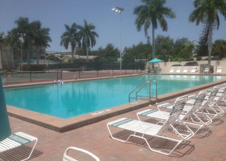 2 Bedroom Condo Rental in Siesta Key, FL 2 bedroom 2 bathroom Siesta Key