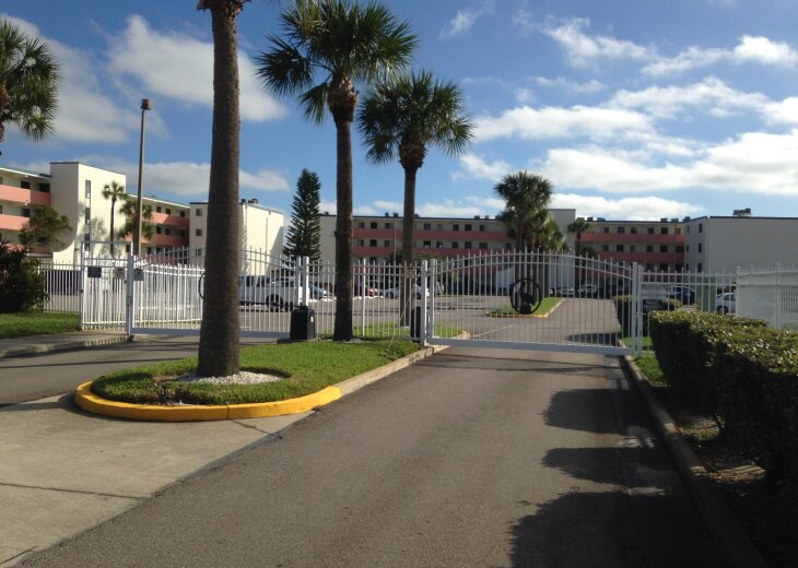 2 Bedroom Condo Rental in Titusville, FL Pelican Point Condos, on