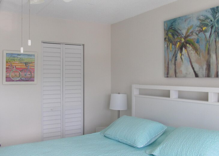 Dunedin Condo Rental Relax updated condo on the causeway to Honeymoon