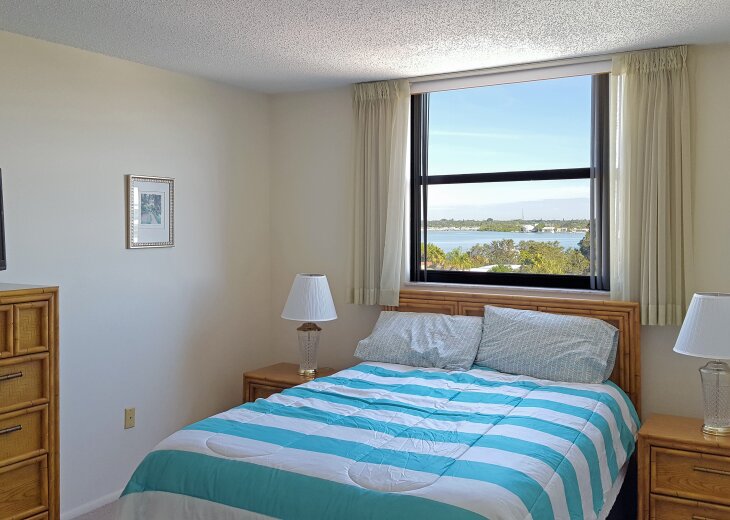 Madeira Beach Condo Rental: 30 day Minimum. Beach Front/ Full Gulf ... - High End Condo Rentals 30 Day Minimum