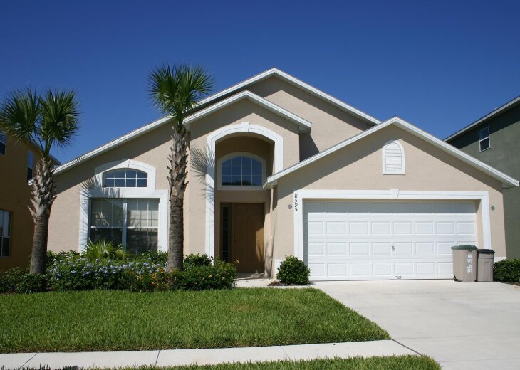 5 Bedroom Villa Rental in Kissimmee, FL 5 Bed 3 Bath Luxury Emerald