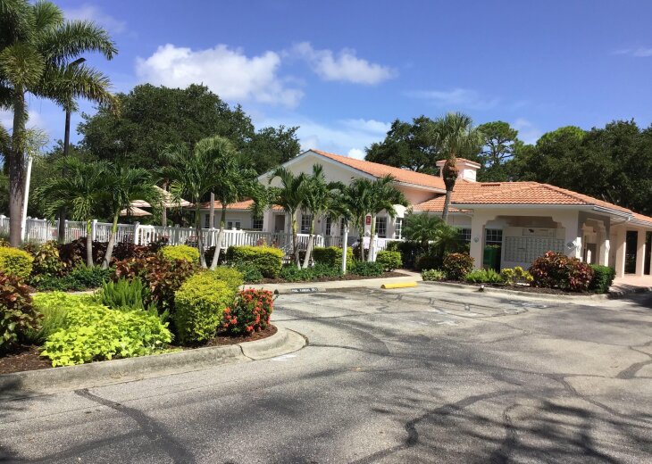 2 Bedroom Condo Rental in Sarasota, FL Sarsaota/Palmer Ranch 2br/2