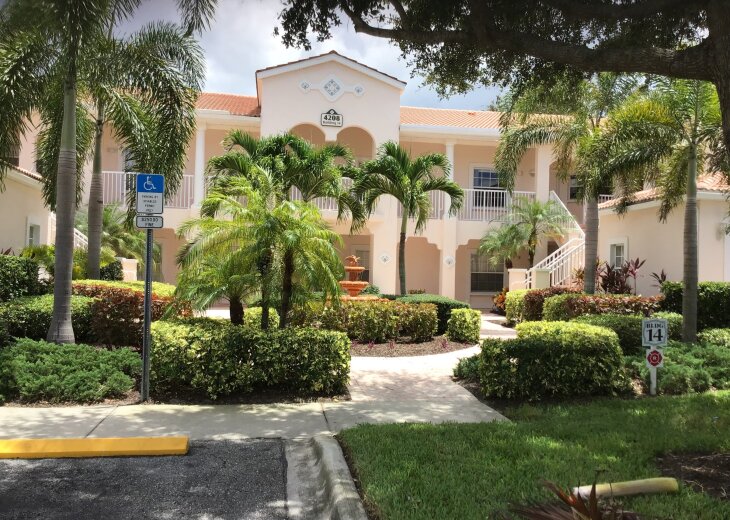 2 Bedroom Condo Rental in Sarasota, FL Sarsaota/Palmer Ranch 2br/2