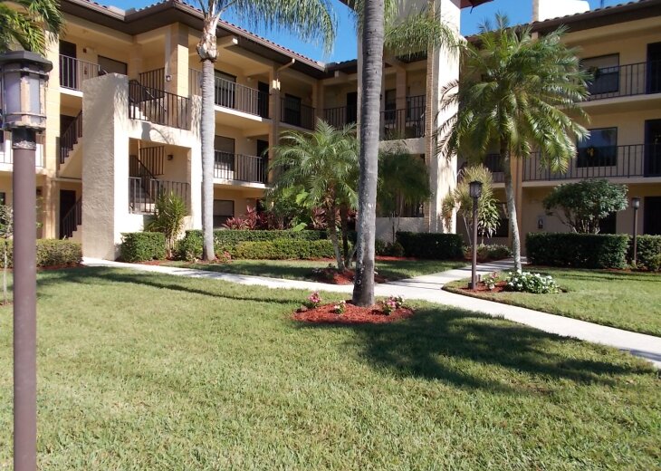 2 Bedroom Condo Rental in Fort Myers, FL Beautiful Kelly Greens Golf