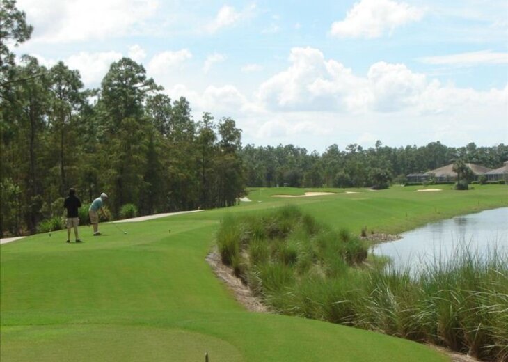 Naples Condo Rental Amazing Golf Community 2 Bedroom Condo, Naples