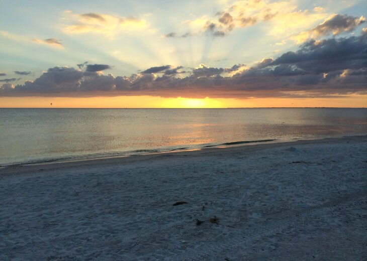 1 Bedroom Cottage Rental In Fort Myers Beach Fl Palm Garden