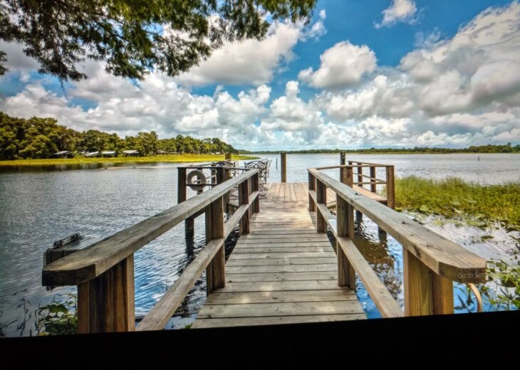 Dunnellon House Rental Waterfront Lake Rousseau on the Withlacoochee River