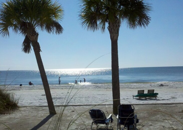 2 Bedroom Condo Rental In Fort Myers Beach Fl Cornerstone 2