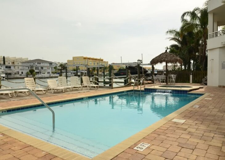 Clearwater Beach Condo Rental Luxury Bay Waterfront 3 Bds/3 bth, 2116