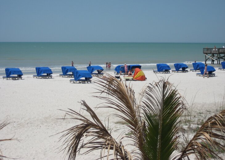 Indian Shores Condo Rental Beach Cottage 2304 Beachfront Condo